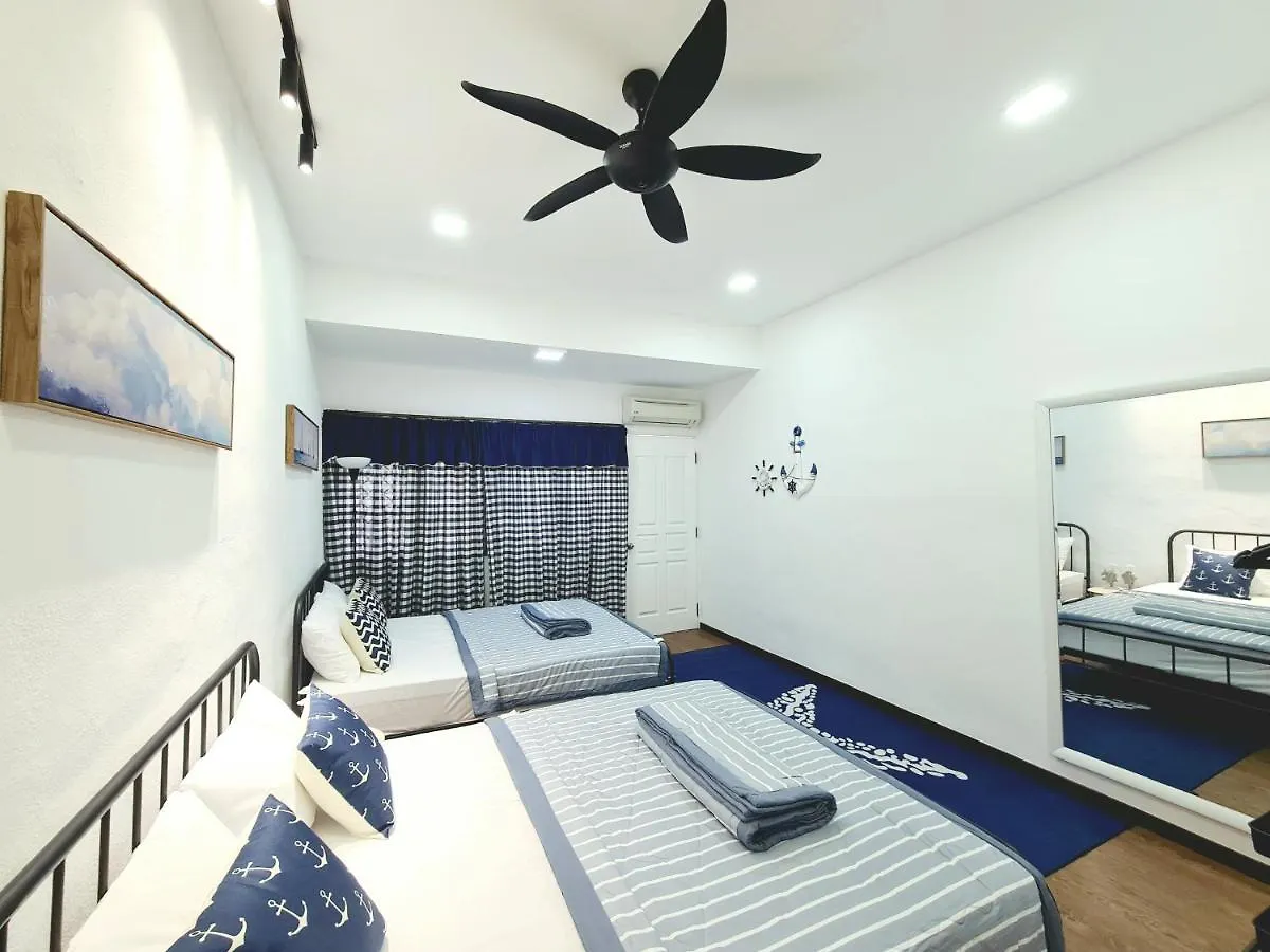 Holiday home 527 Beachhouse L 5 Bedroom With Swimming Pool - 3Min Walk To The Beach Tanjung Bungah  Malaysia