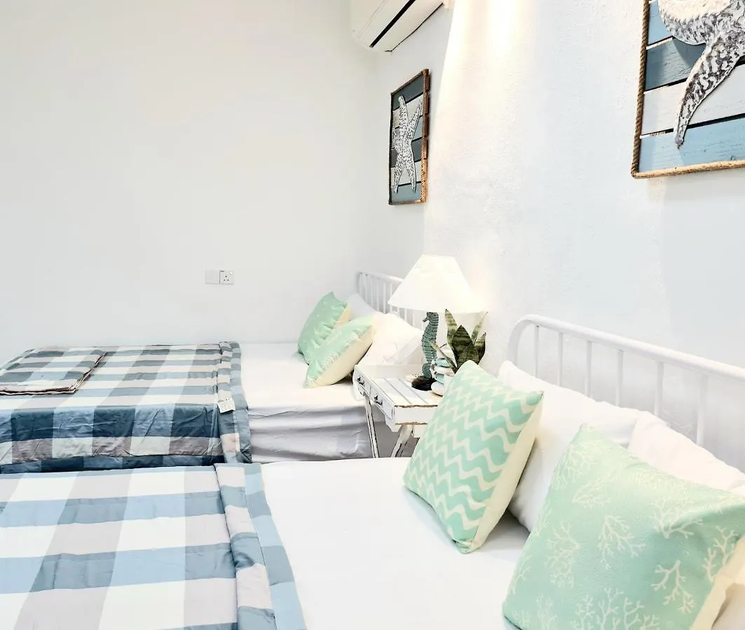 Holiday home 527 Beachhouse L 5 Bedroom With Swimming Pool - 3Min Walk To The Beach Tanjung Bungah